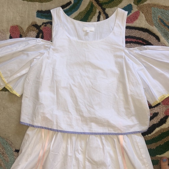 Soft Flowy Spring b+ab off the shoulder dress - Picture 3 of 8